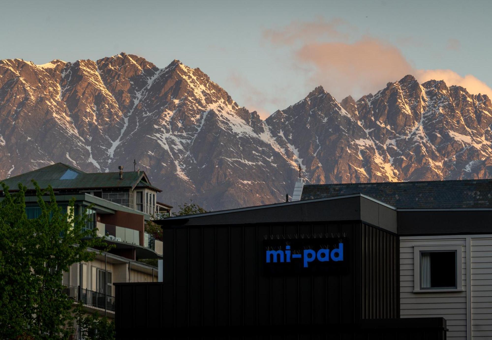 Mi-Pad Queenstown Eksteriør billede
